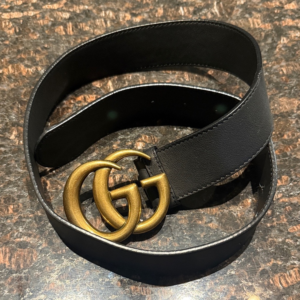 Gucci Black Leather Belt with Antique Gold Double G Buckle